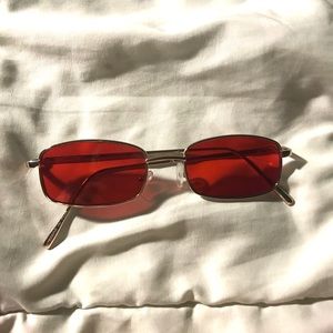 red glasses